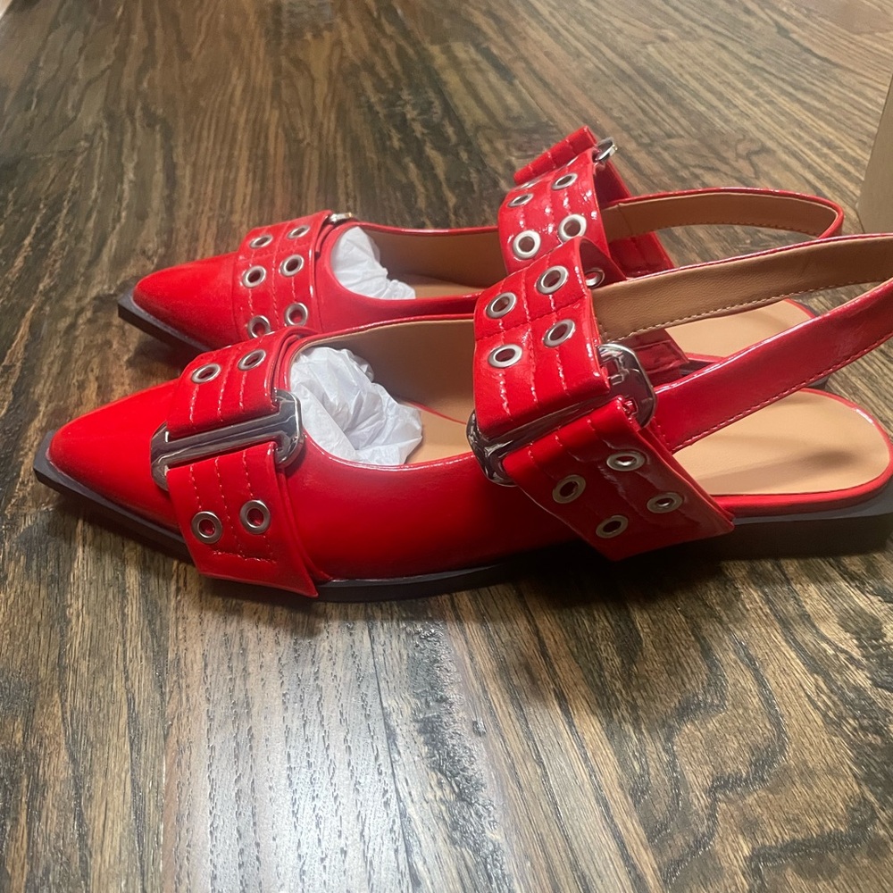 Red Patent Pointed Slingback Flats with Buckle Detail - Picture 7 of 8